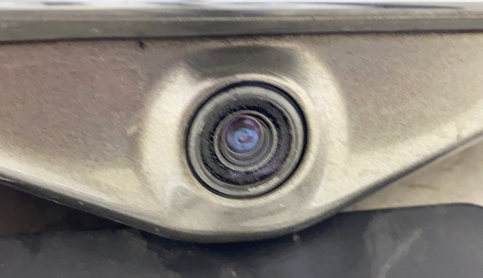 2018 Tata Hexa XT 4X2 7 STR, Diesel, Manual, 1,01,248 km, Parking Camera