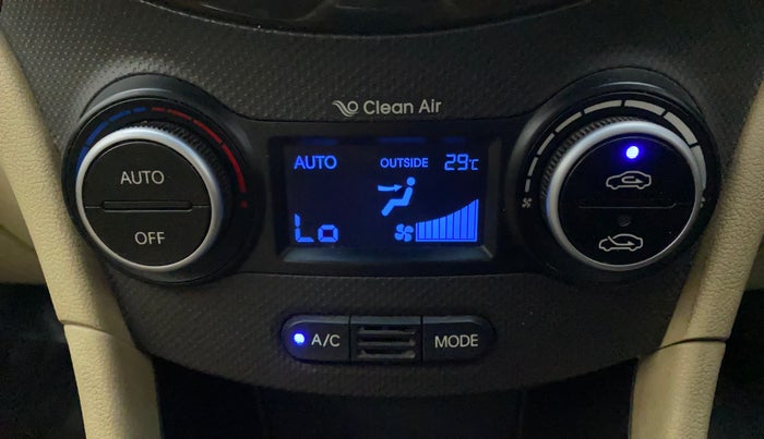 2016 Hyundai Verna FLUIDIC 4S 1.6 VTVT SX, Petrol, Manual, 50,206 km, Automatic Climate Control