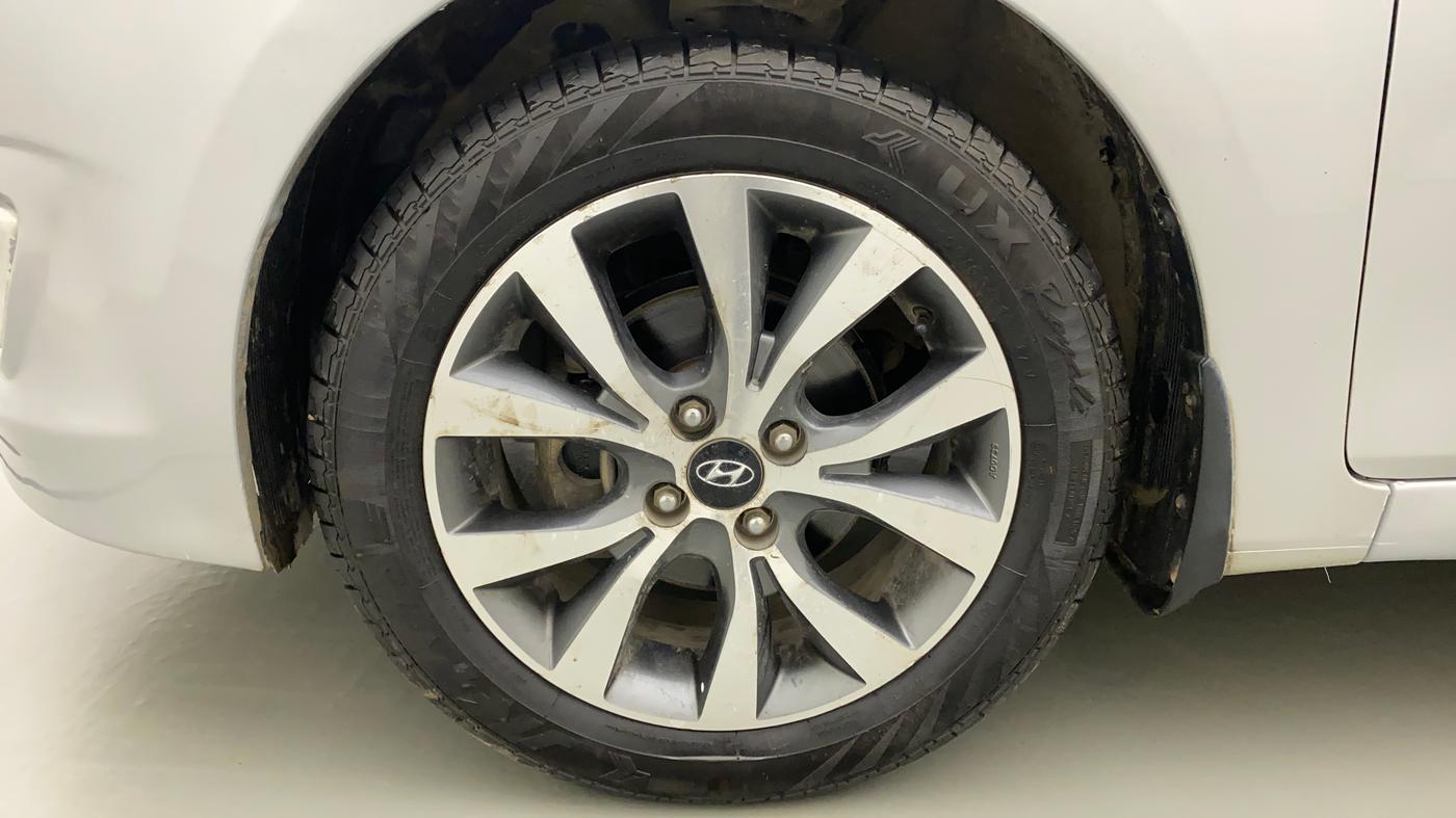 2016 Hyundai Verna FLUIDIC 4S 1.6 VTVT SX, Petrol, Manual, 50,206 km, Left Front Wheel