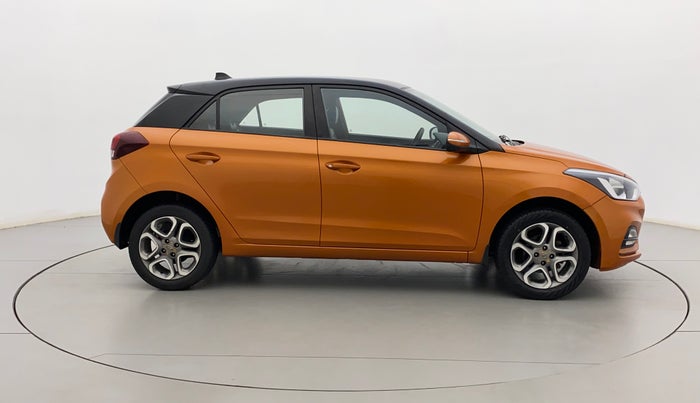 2018 Hyundai Elite i20 ASTA 1.2 DUAL TONE, Petrol, Manual, 43,643 km, Right Side View