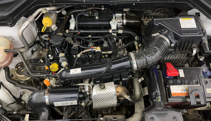 2023 Mahindra XUV300 W4 1.2 PETROL, Petrol, Manual, 35,728 km, Engine View