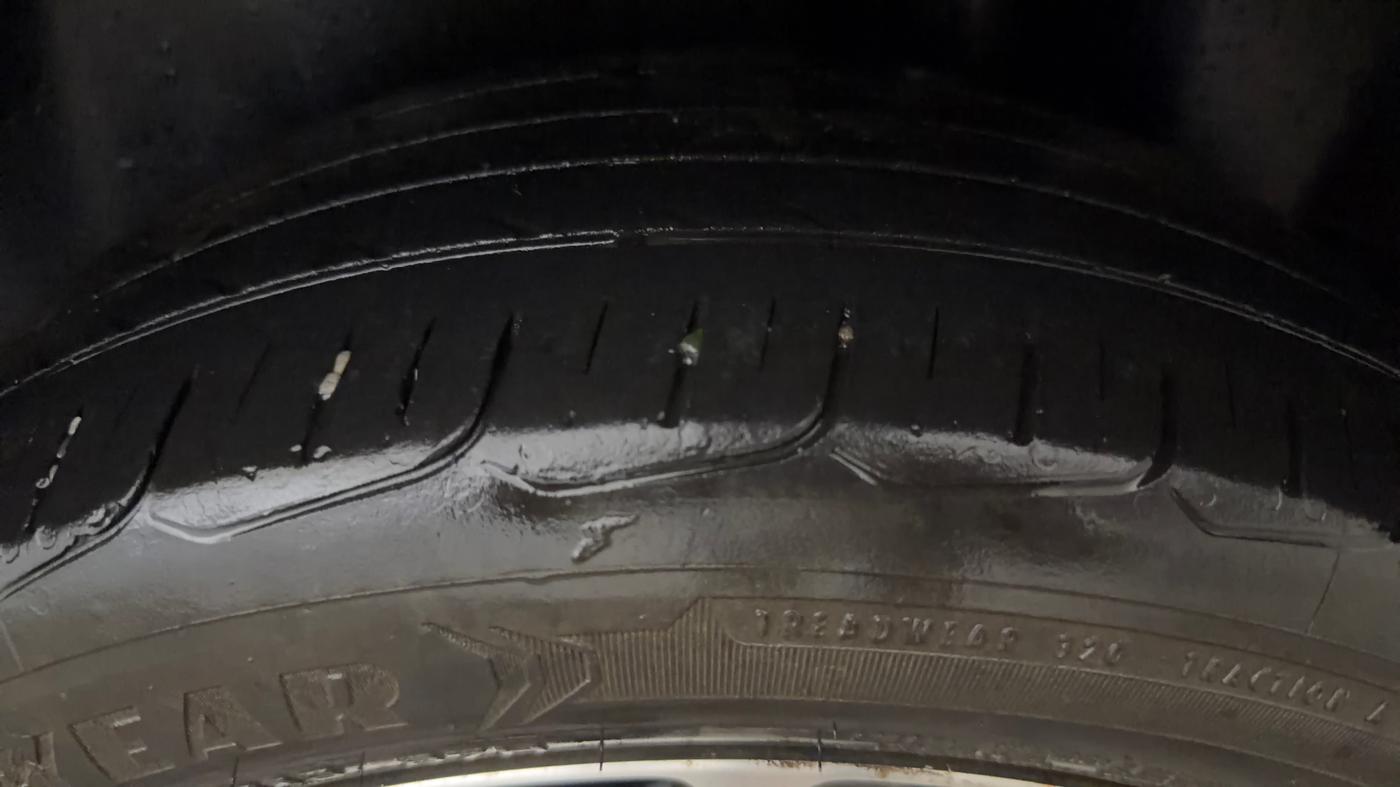2023 Maruti Ciaz ALPHA 1.5 SHVS PETROL, Petrol, Manual, 62,558 km, Left Rear Tyre Tread