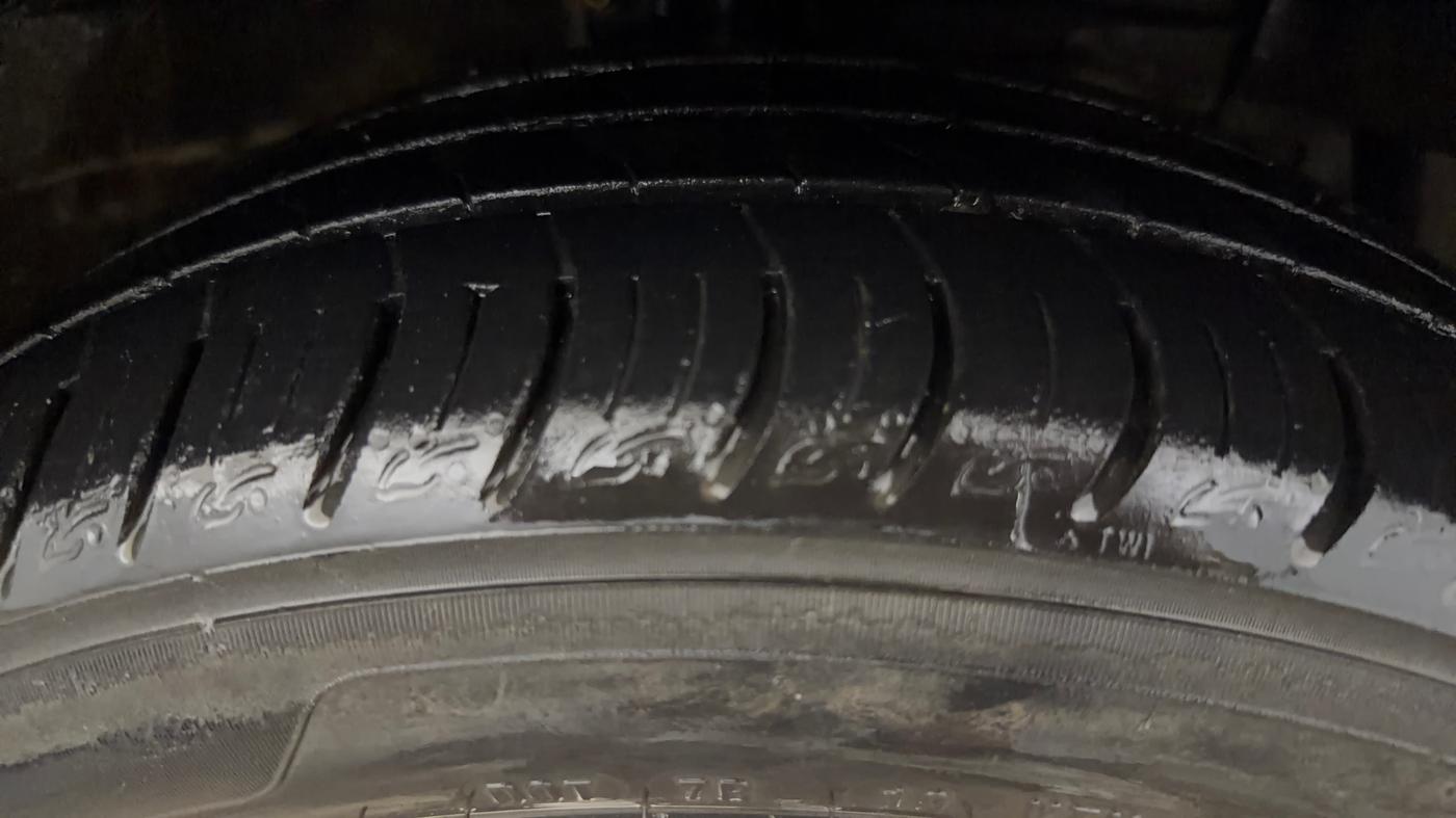 2023 Maruti Ciaz ALPHA 1.5 SHVS PETROL, Petrol, Manual, 62,558 km, Right Front Tyre Tread