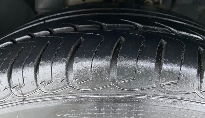 2020 Ford Ecosport 1.5 TREND TDCI, Diesel, Manual, 12,860 km, Left Front Tyre Tread