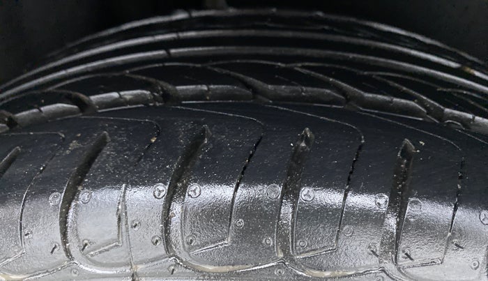 2020 Ford Ecosport 1.5 TREND TDCI, Diesel, Manual, 12,860 km, Right Rear Tyre Tread