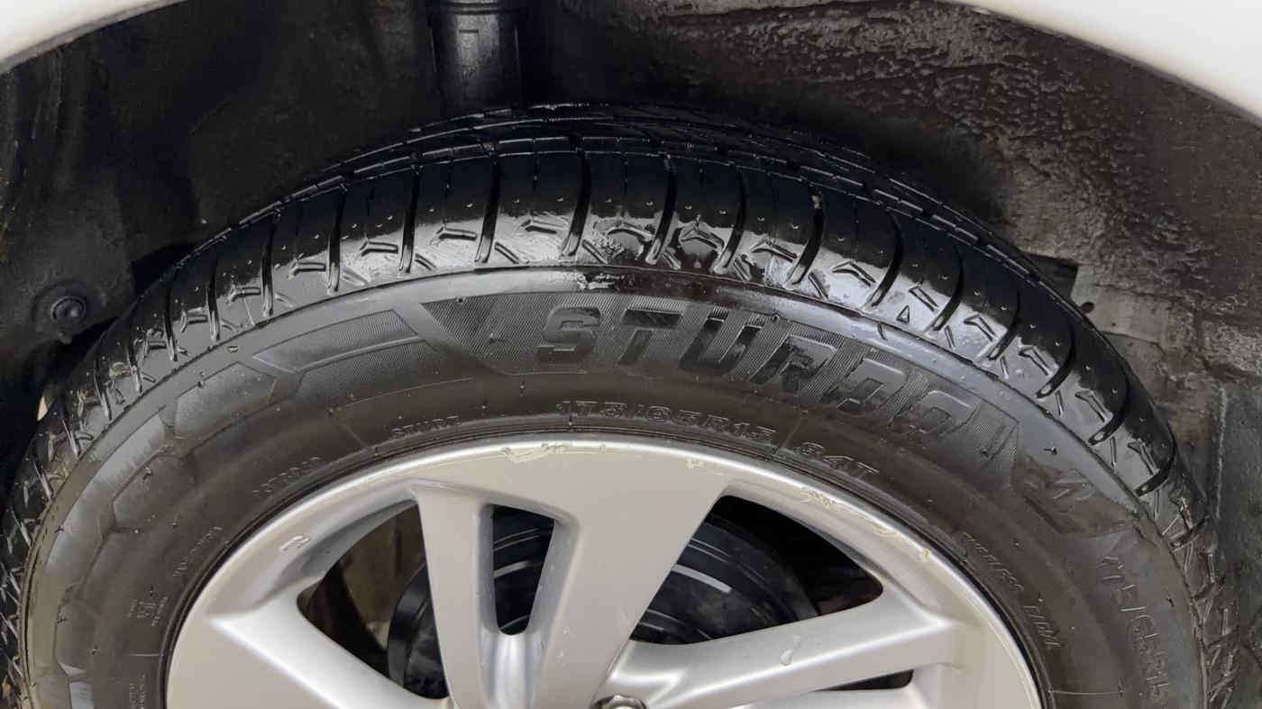 2022 Honda Jazz 1.2L I-VTEC ZX CVT, Petrol, Automatic, 60,736 km, Right Rear Tyre Tread