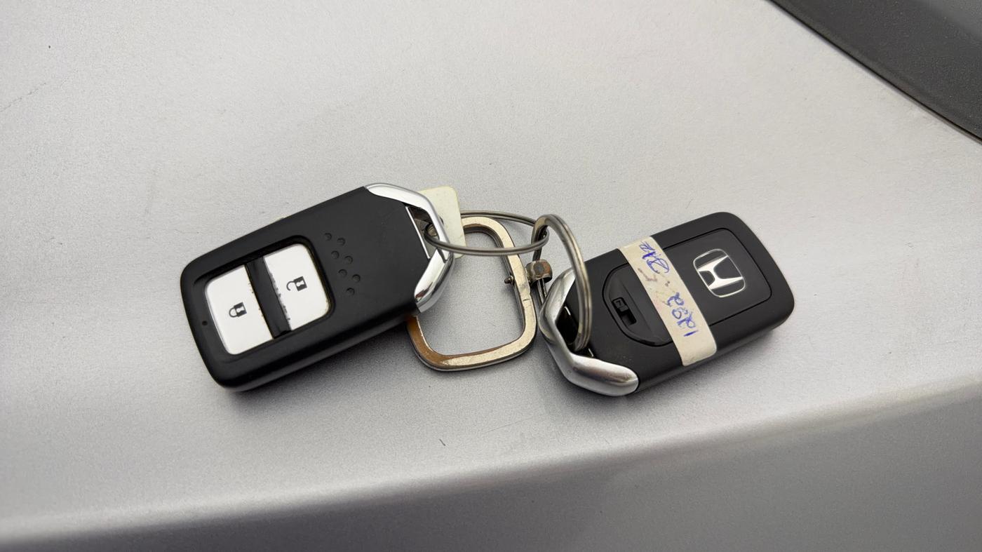 2022 Honda Jazz 1.2L I-VTEC ZX CVT, Petrol, Automatic, 60,736 km, Key Close Up