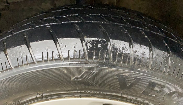2020 Maruti Celerio ZXI (O), Petrol, Manual, 35,677 km, Left Front Tyre Tread
