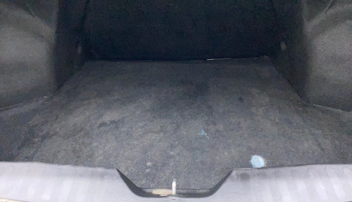 2021 Maruti Ciaz ALPHA  AT 1.5 SHVS PETROL, Petrol, Automatic, 31,708 km, Boot Inside