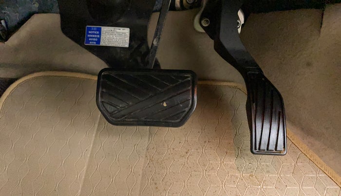 2021 Maruti Ciaz ALPHA  AT 1.5 SHVS PETROL, Petrol, Automatic, 31,708 km, Pedals
