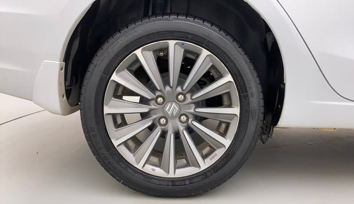 2021 Maruti Ciaz ALPHA  AT 1.5 SHVS PETROL, Petrol, Automatic, 31,708 km, Right Rear Wheel