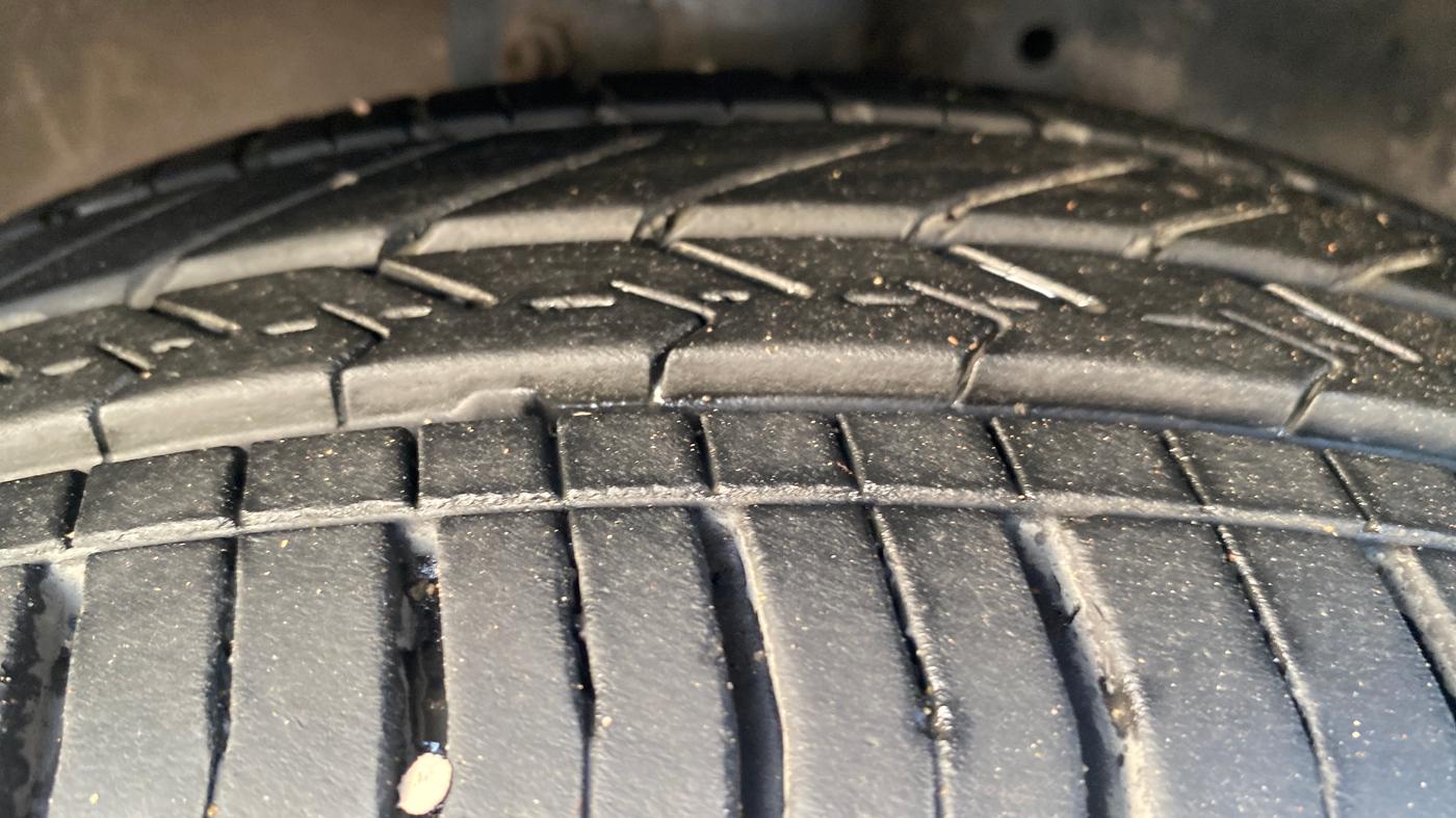 2014 Maruti Celerio ZXI, Petrol, Manual, 91,741 km, Right Front Tyre Tread