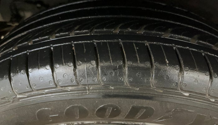2023 KIA SONET HTE 1.2, Petrol, Manual, 19,618 km, Right Rear Tyre Tread