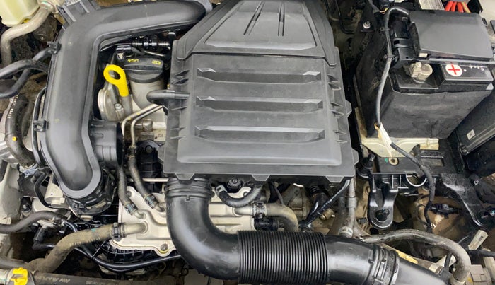 2022 Volkswagen VIRTUS HIGHLINE TSI 1.0 MT, Petrol, Manual, 61,366 km, Engine View