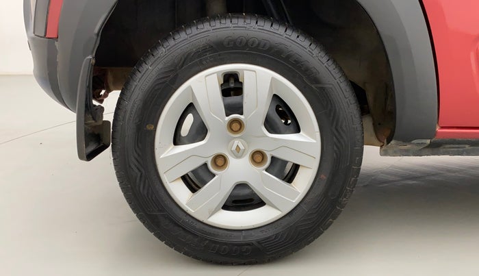 2018 Renault Kwid RXT 1.0 (O), Petrol, Manual, 64,804 km, Right Rear Wheel