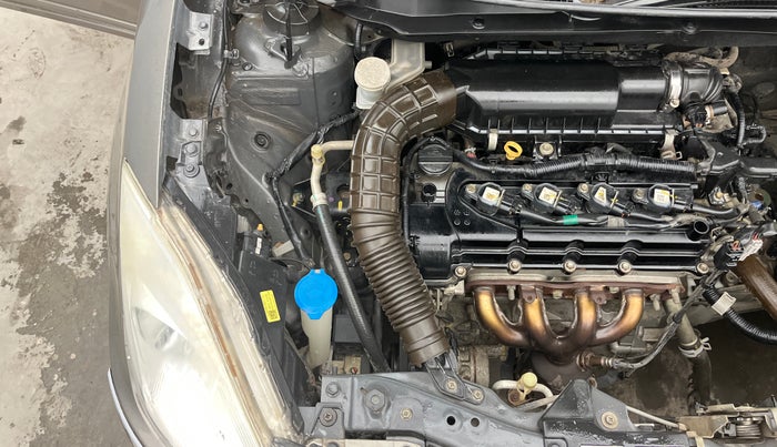 2017 Maruti Dzire VXI, Petrol, Manual, 26,638 km, Engine View - Right
