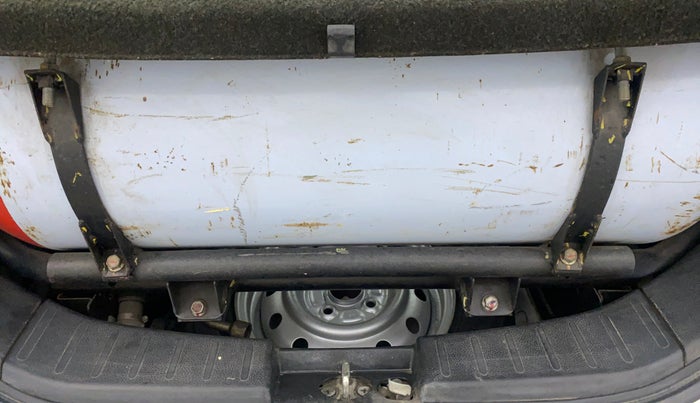 2017 Maruti Wagon R 1.0 LXI CNG, CNG, Manual, 92,580 km, Boot Inside