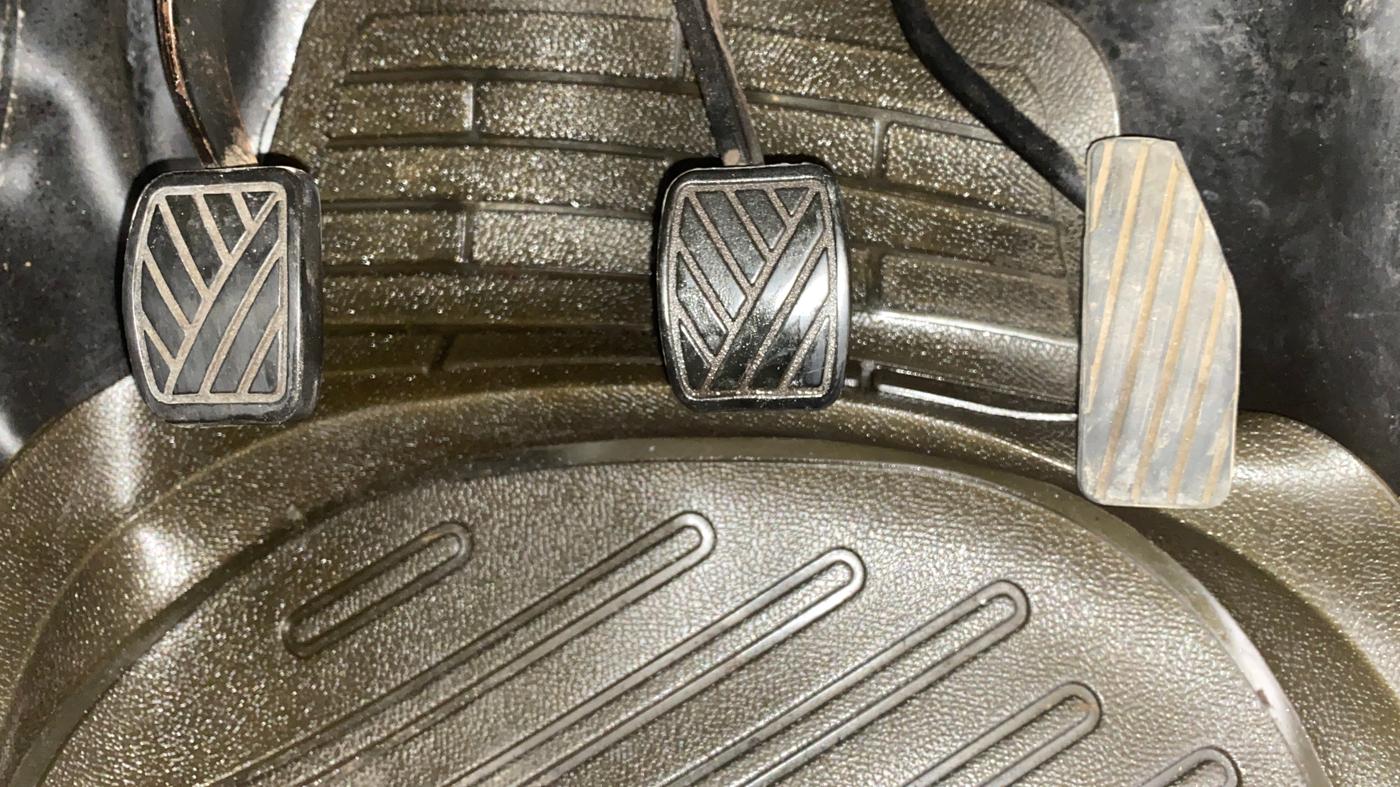 2017 Maruti Wagon R 1.0 LXI CNG, CNG, Manual, 92,580 km, Pedals