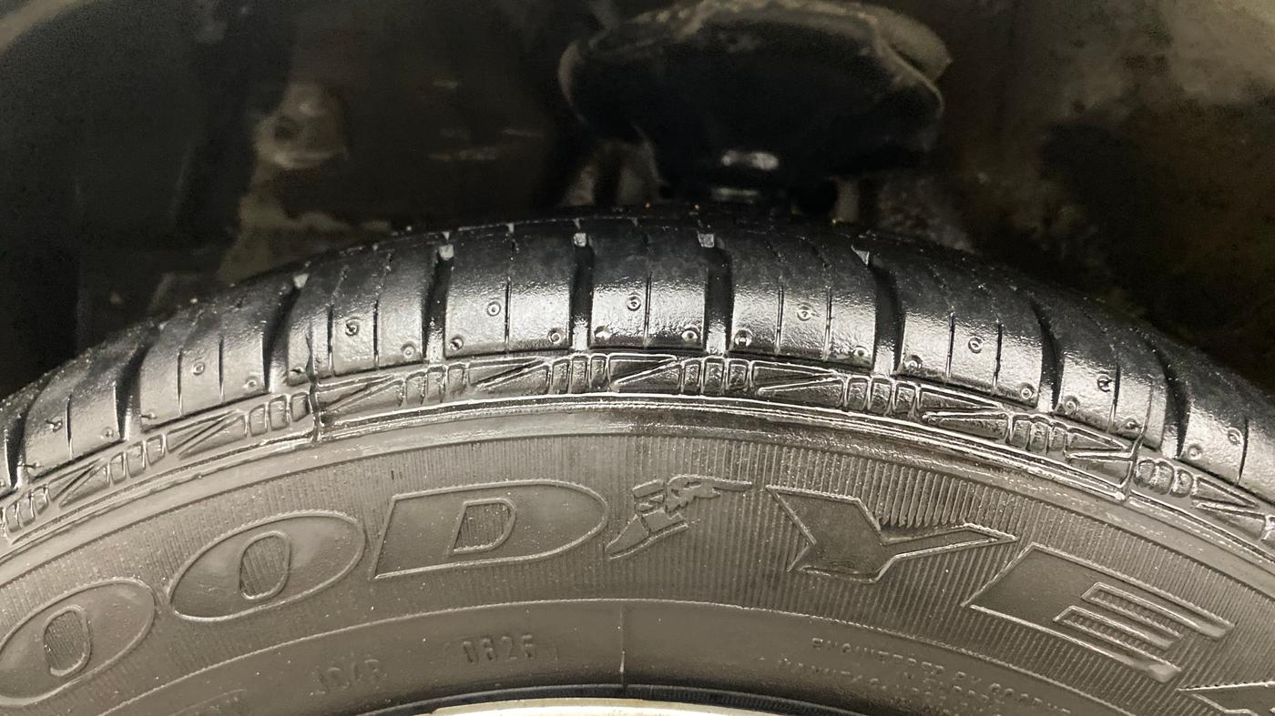 2018 Maruti Celerio ZXI, Petrol, Manual, 53,134 km, Left Front Tyre Tread