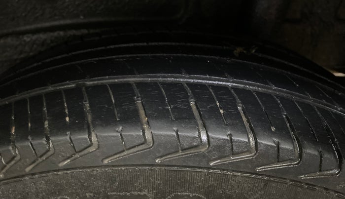 2022 Maruti New Wagon-R LXI CNG 1.0, CNG, Manual, 56,810 km, Left Rear Tyre Tread