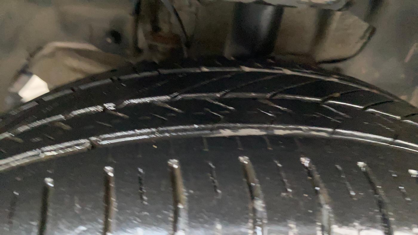 2019 Tata TIGOR XZ PETROL, CNG, Manual, 82,763 km, Left Front Tyre Tread