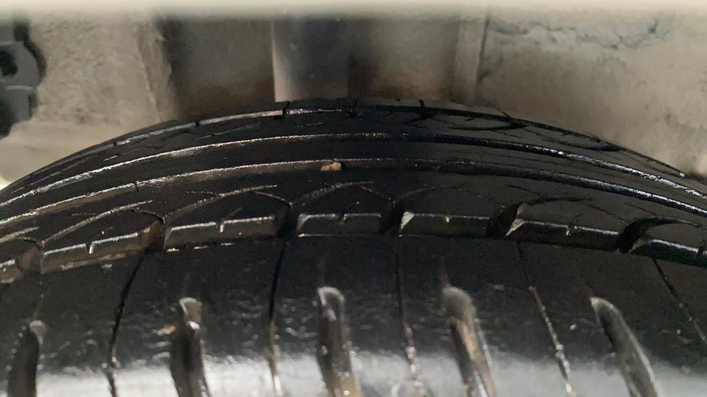 2019 Tata TIGOR XZ PETROL, CNG, Manual, 82,763 km, Right Rear Tyre Tread