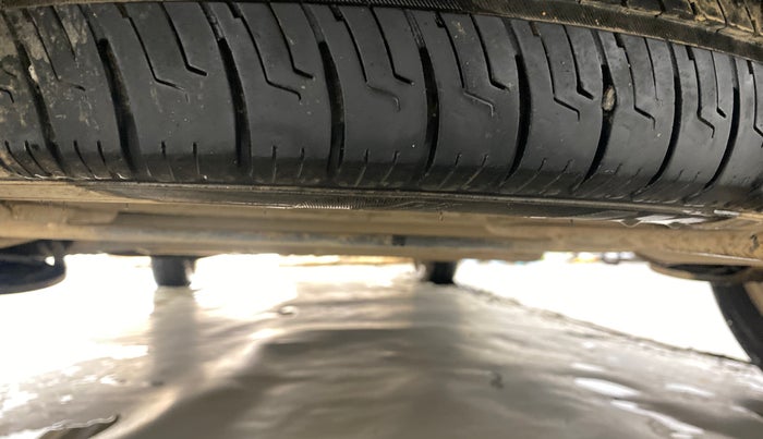 2017 Maruti Ertiga VXI, Petrol, Manual, 1,03,894 km, Spare Tyre