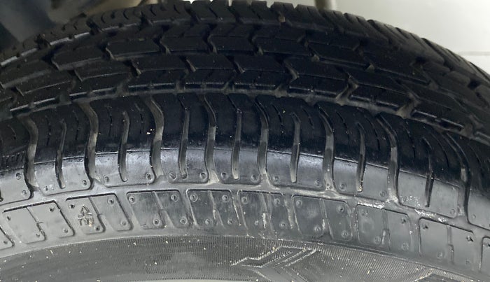 2018 Maruti Alto K10 VXI P, Petrol, Manual, 30,508 km, Left Rear Tyre Tread