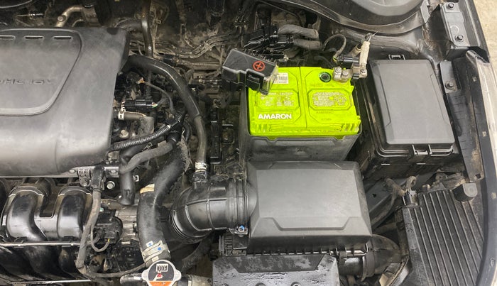 2017 Hyundai Verna 1.6 VTVT SX O, Petrol, Manual, 60,607 km, Engine View - Left