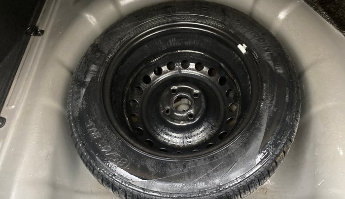 2017 Hyundai Verna 1.6 VTVT SX O, Petrol, Manual, 60,607 km, Spare Tyre