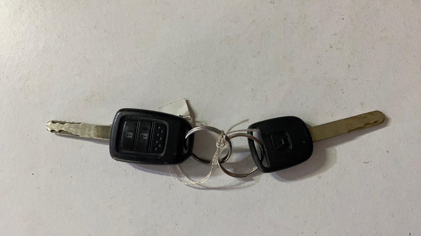2019 Honda WR-V 1.2L I-VTEC S MT, CNG, Manual, 93,521 km, Key Close Up