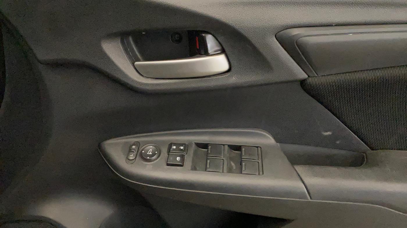 2019 Honda WR-V 1.2L I-VTEC S MT, CNG, Manual, 93,521 km, Driver Side Door Panels Control