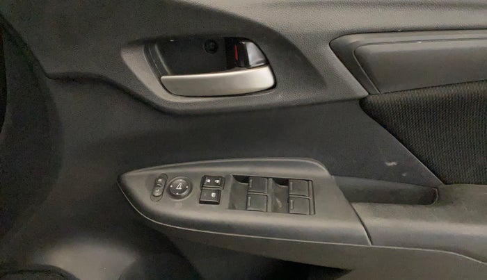 2019 Honda WR-V 1.2L I-VTEC S MT, CNG, Manual, 93,521 km, Driver Side Door Panels Control