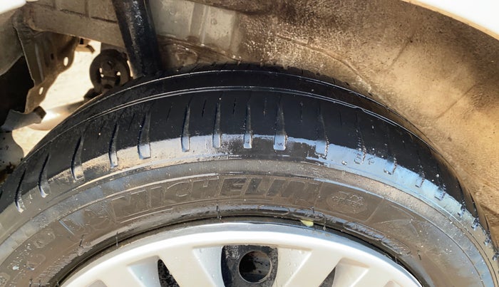 2017 Maruti Wagon R 1.0 VXI, CNG, Manual, 71,620 km, Right Rear Tyre Tread