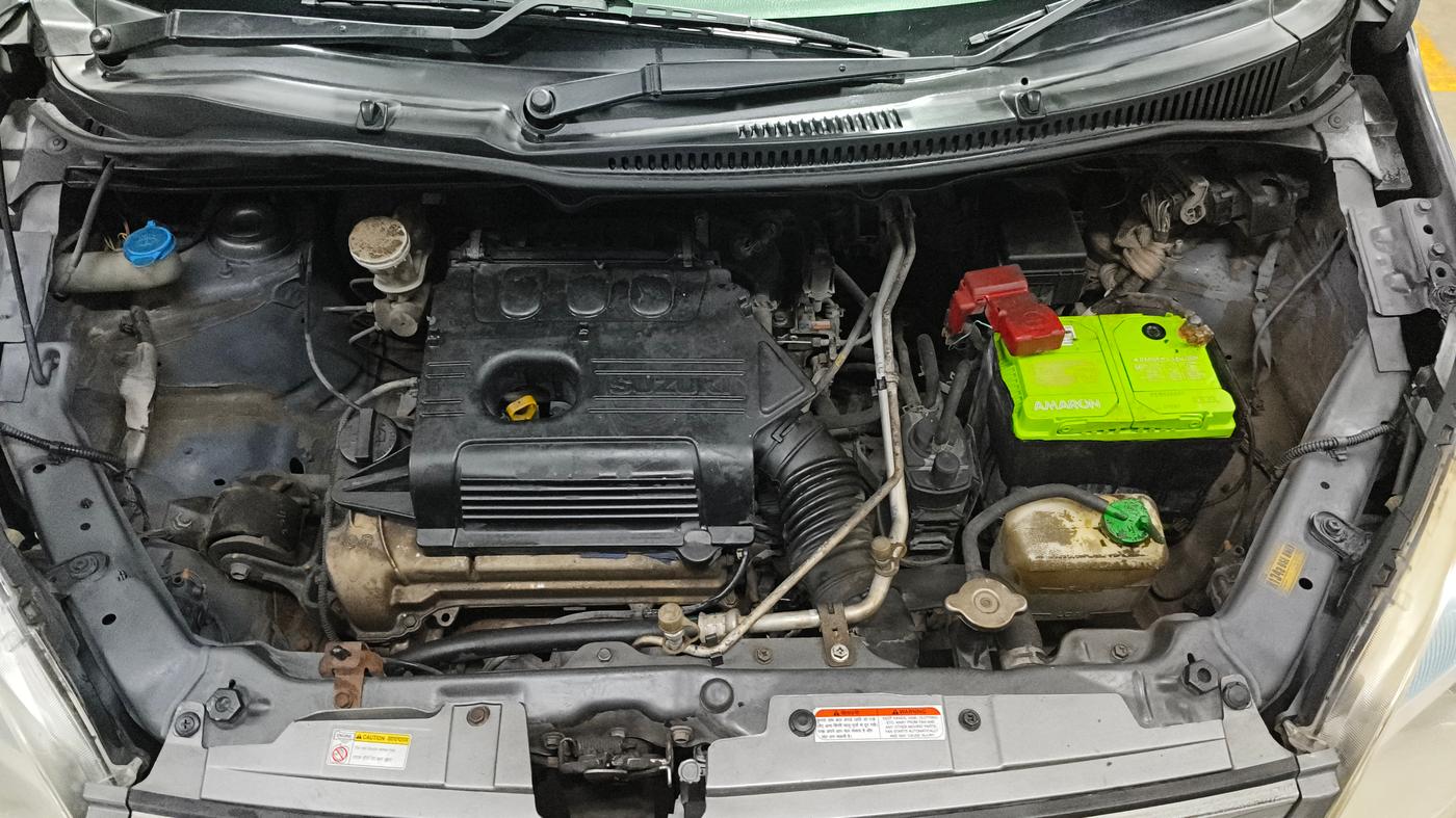 2016 Maruti Wagon R 1.0 VXI, Petrol, Manual, 73,292 km, Engine View