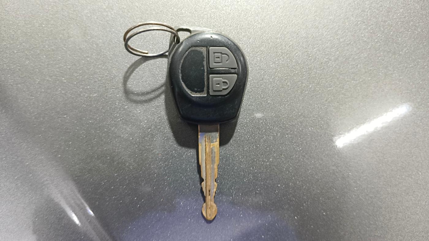 2016 Maruti Wagon R 1.0 VXI, Petrol, Manual, 73,292 km, Key Close Up