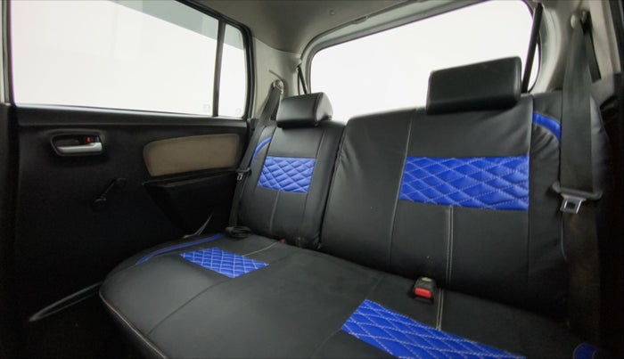 2017 Maruti Wagon R 1.0 LXI CNG, CNG, Manual, 82,909 km, Right Side Rear Door Cabin