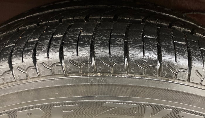 2020 Hyundai NEW SANTRO ASTA AMT, Petrol, Automatic, 30,402 km, Right Rear Tyre Tread