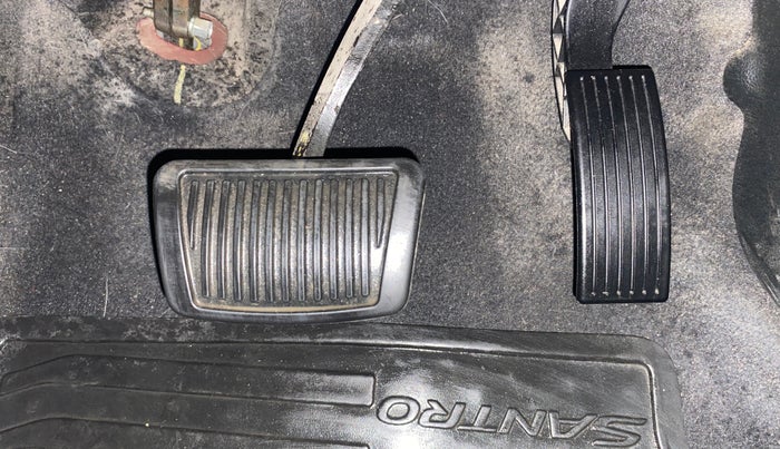 2020 Hyundai NEW SANTRO ASTA AMT, Petrol, Automatic, 30,402 km, Pedals