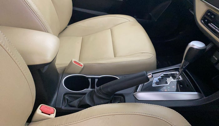 2019 Toyota Corolla Altis VL CVT PETROL, Petrol, Automatic, 27,944 km, Gear Lever