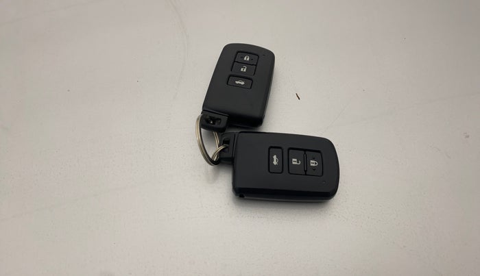 2019 Toyota Corolla Altis VL CVT PETROL, Petrol, Automatic, 27,944 km, Key Close Up