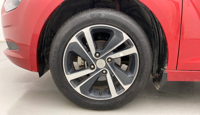 2022 Tata ALTROZ XZA PLUS, Petrol, Automatic, 9,638 km, Left Front Wheel