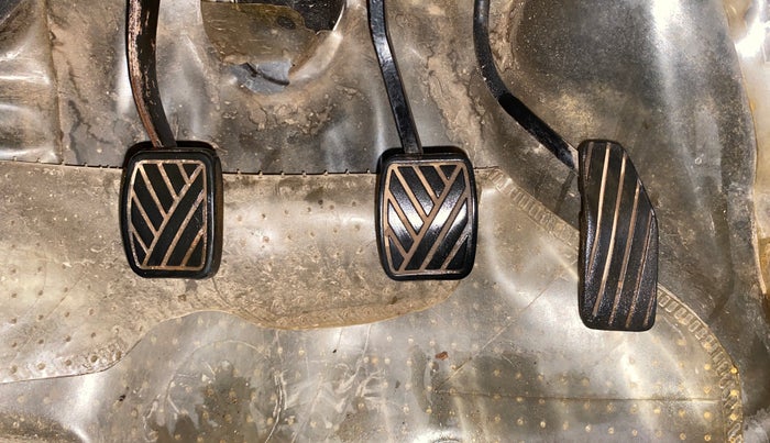 2013 Maruti Wagon R 1.0 LXI CNG, CNG, Manual, 91,178 km, Pedals