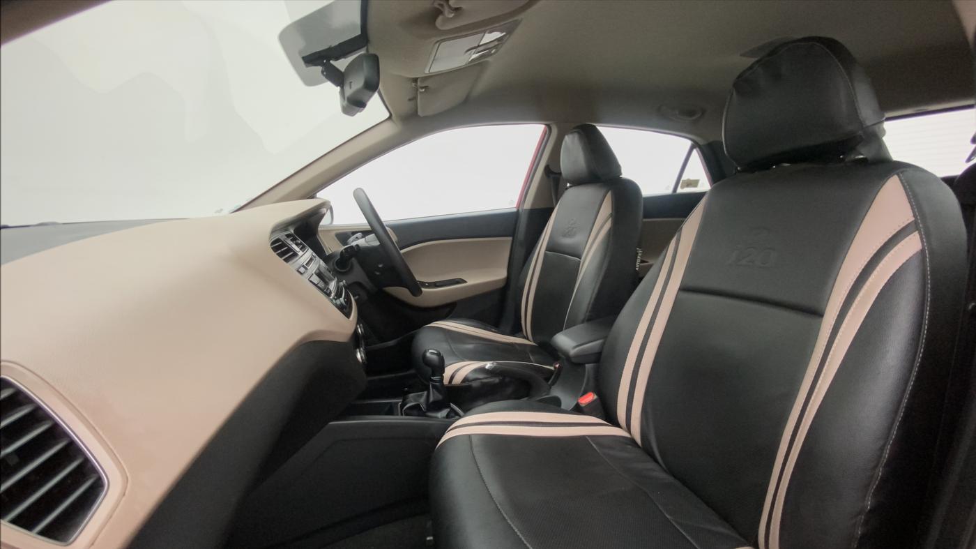 2015 Hyundai Elite i20 SPORTZ 1.2, Petrol, Manual, 69,861 km, Right Side Front Door Cabin