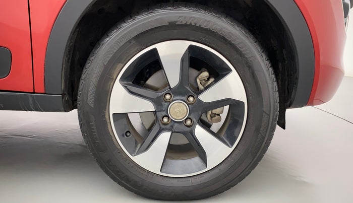 2019 Tata NEXON XZA PLUS DIESEL, Diesel, Automatic, 49,164 km, Right Front Wheel