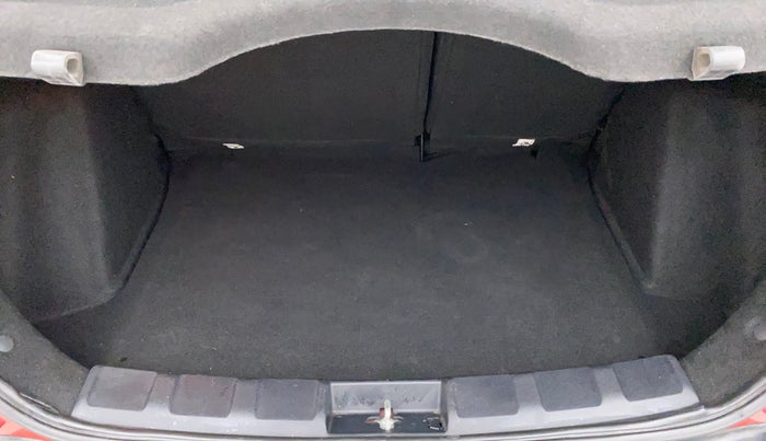2019 Tata NEXON XZA PLUS DIESEL, Diesel, Automatic, 49,164 km, Boot Inside
