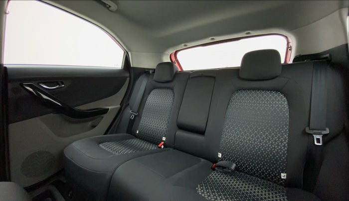 2019 Tata NEXON XZA PLUS DIESEL, Diesel, Automatic, 49,164 km, Right Side Rear Door Cabin