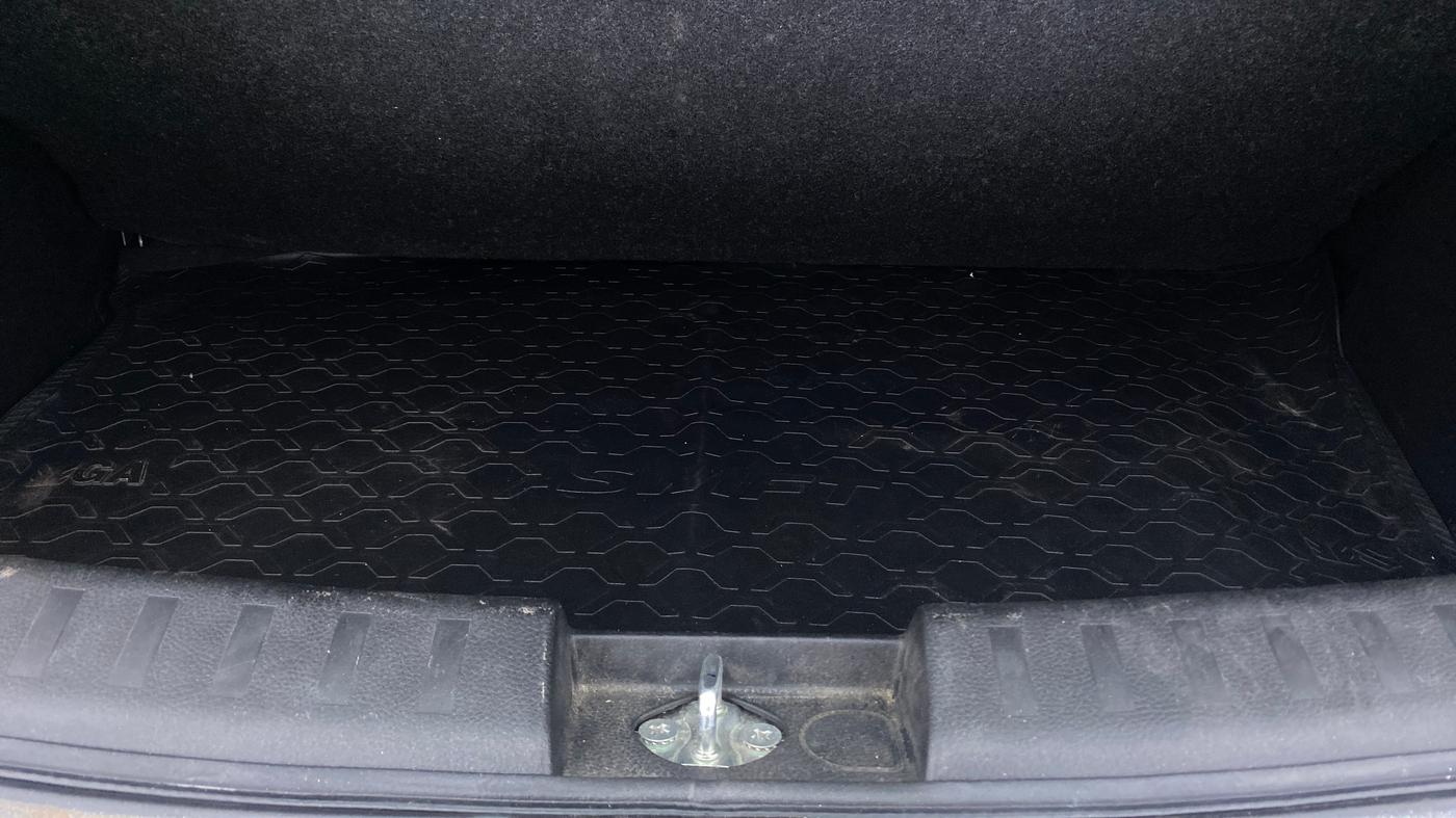 2014 Maruti Swift ZXI D, Petrol, Manual, 12,469 km, Boot Inside