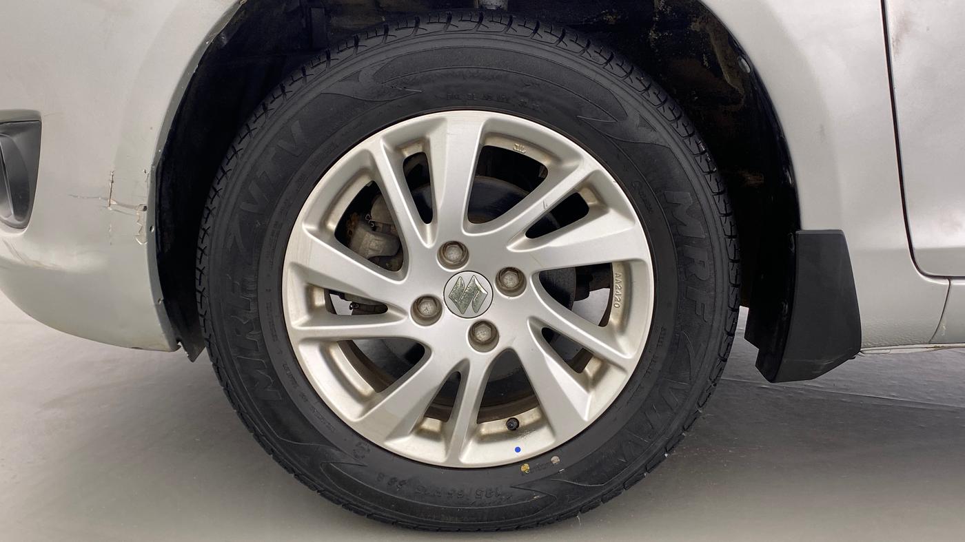 2014 Maruti Swift ZXI D, Petrol, Manual, 12,469 km, Left Front Wheel