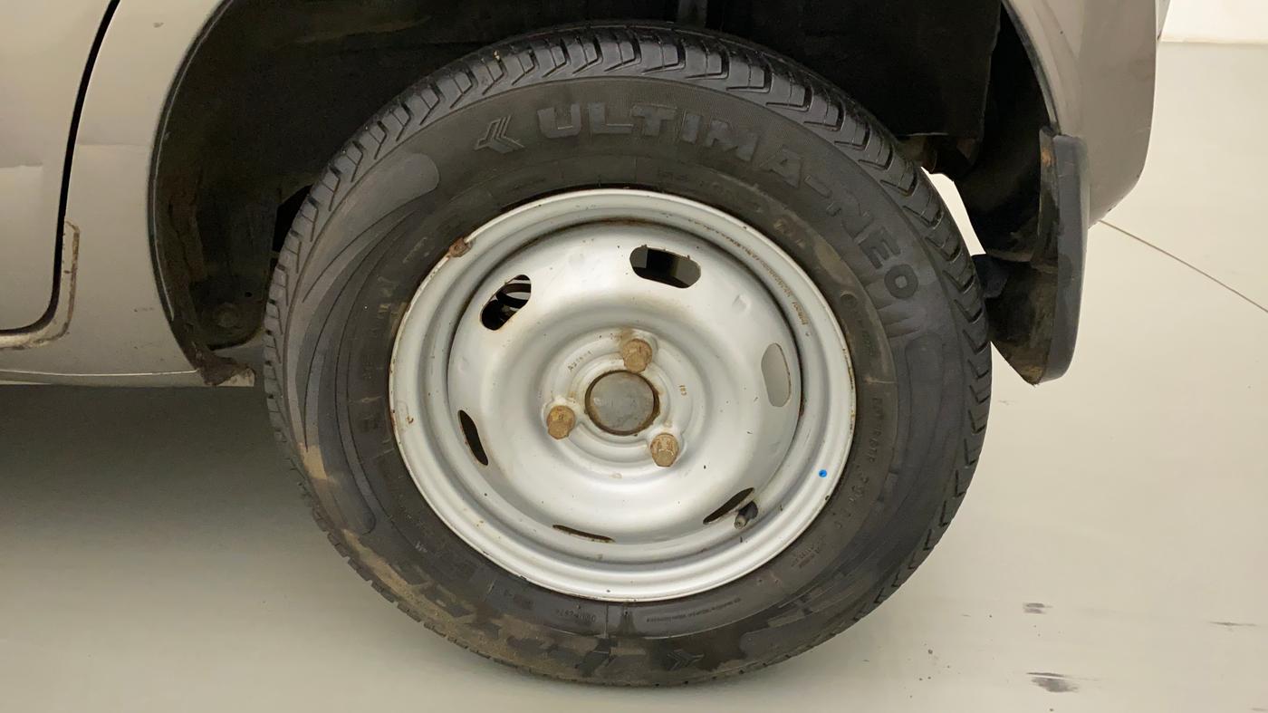 2018 Datsun Redi Go A, Petrol, Manual, 58,939 km, Left Rear Wheel